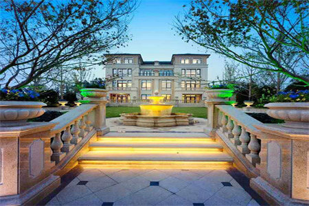 羊山新区信阳恒大豪庭3室2厅2卫105万135m2毛坯房出售